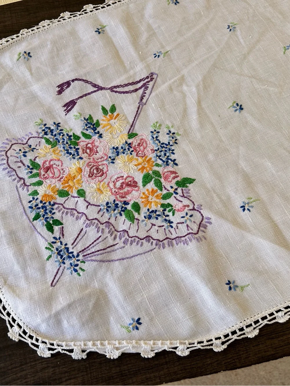 Vintage table runners set of four